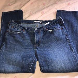 LEVI’S boyfriend jeans